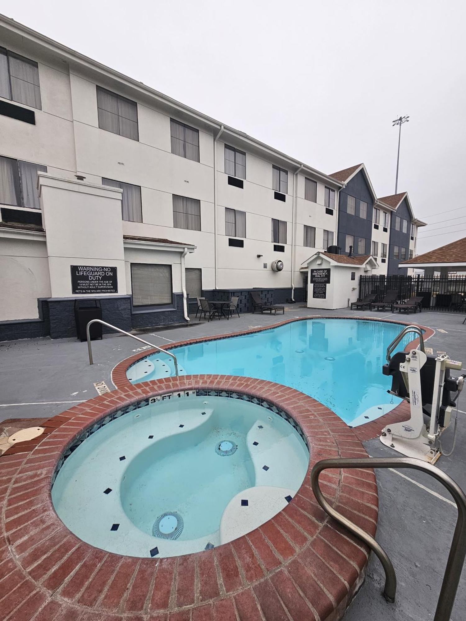 Candlewood Suites Stafford Houston Exteriér fotografie